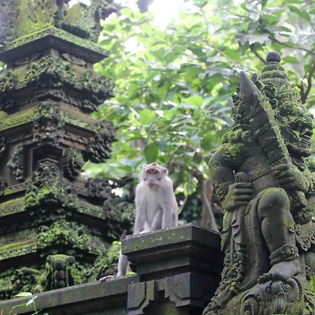 Sari Gong Guest House, A Trishula Collection Ubud  Exterior photo